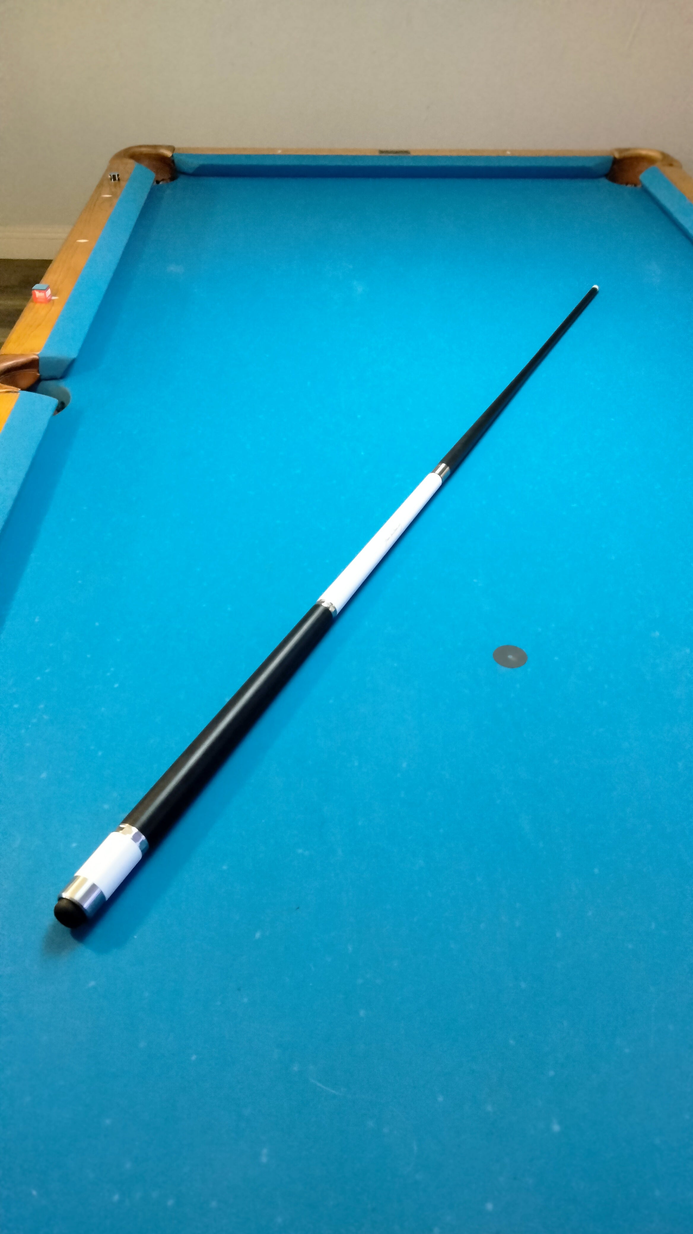Cuetec Cynergy SVB Pearl White